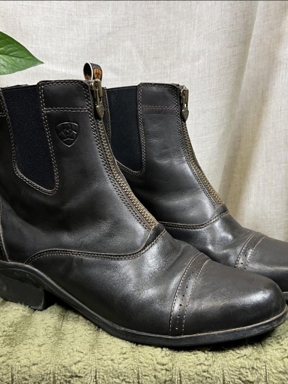 Ariat Black Leather Front Zip Riding Paddock Boots